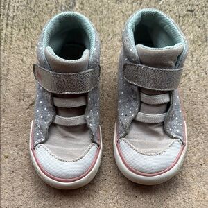 See Kai Run grey and white polka dot